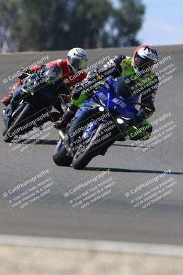 media/Sep-21-2025-TrackDaz (Sun) [[277c75b276]]/C Group/1240pm (Turn 2)/